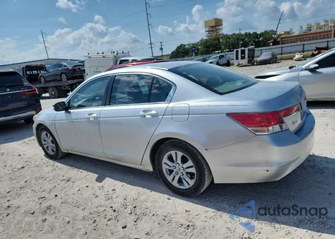 2012 Honda Accord Lxp z USA, uszkodzony, nr VIN 1HGCP2F48CA201918